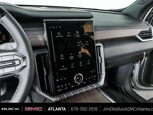 New 2026 GMC Acadia Denali w/ Super Cruise Package FWD image 13