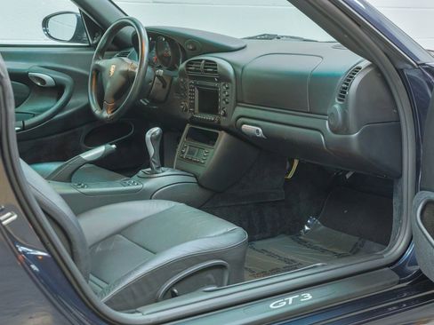 Used 2004 Porsche 911 GT3 image 86