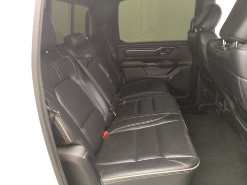 Used 2022 RAM 1500 Limited w/ Body Color Bumper Group AWD/4WD image 19
