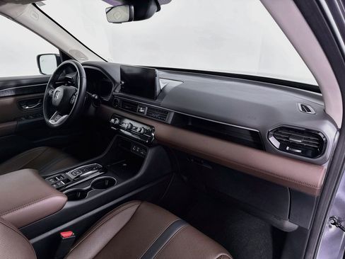 Certified 2023 Honda Pilot Elite image 32