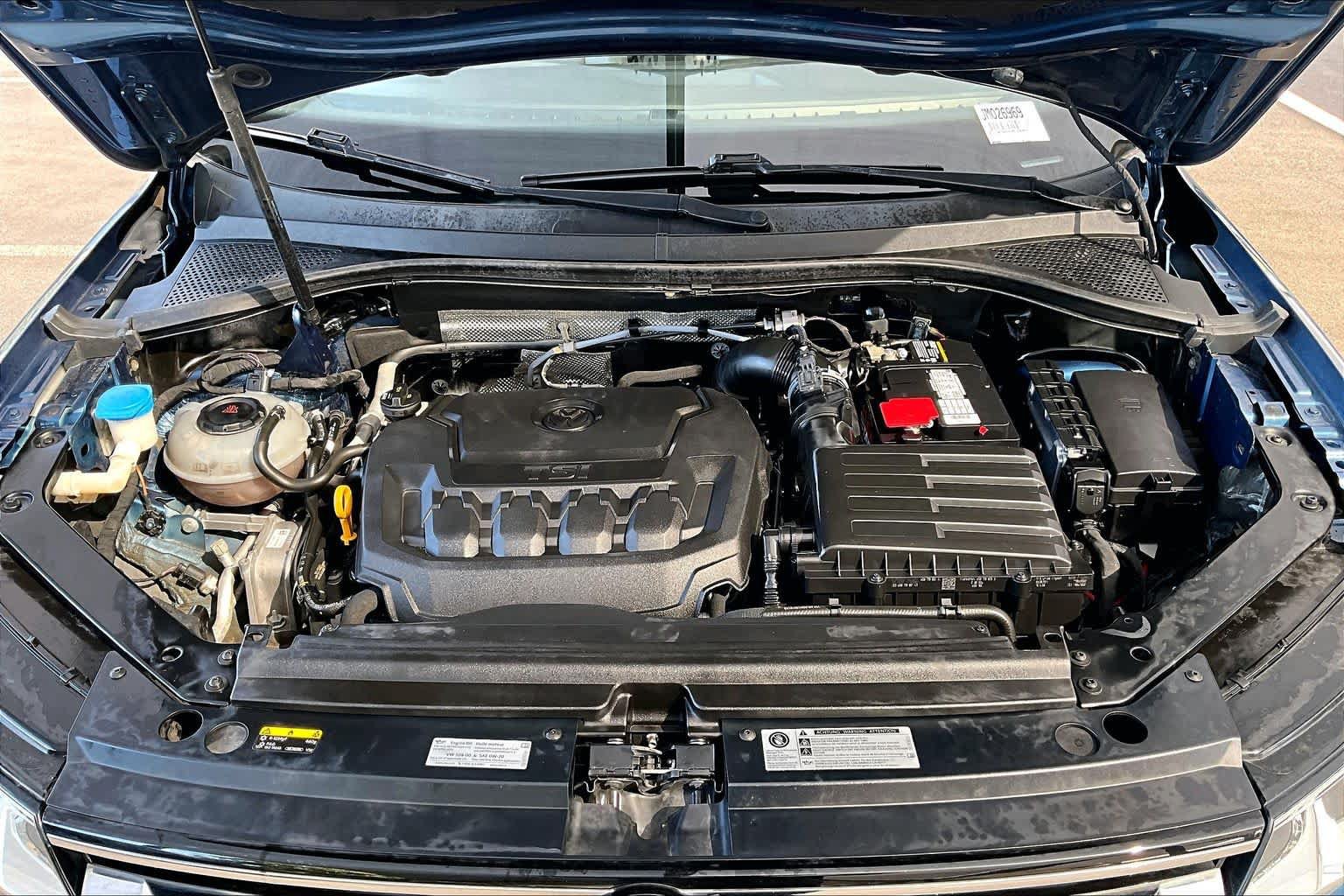 Used 2018 Volkswagen Tiguan SE FWD image 31