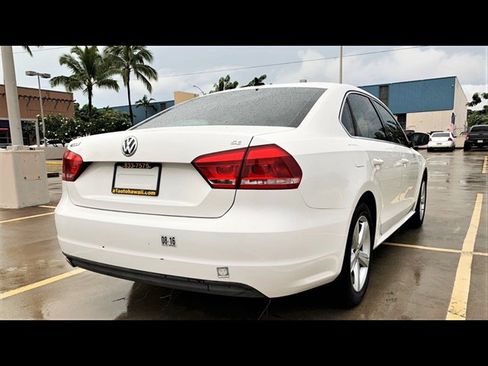 Used 2013 Volkswagen Passat 2.5 SE FWD image 5