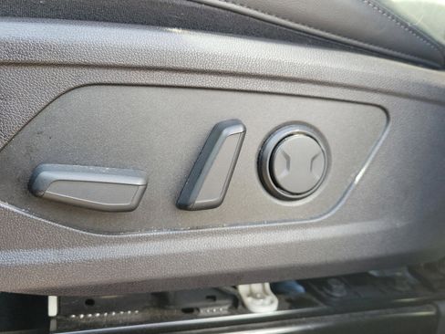 Used 2022 Kia Sorento S image 19