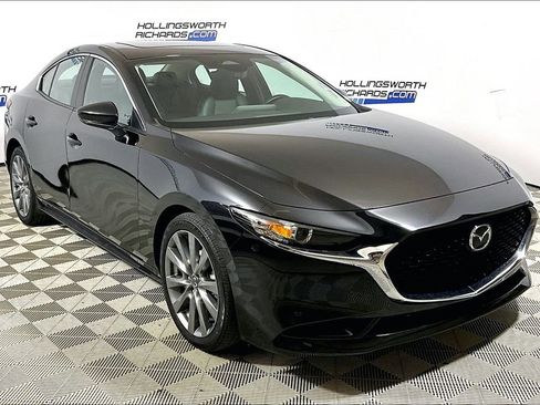 Used 2025 MAZDA MAZDA3 s FWD image 3