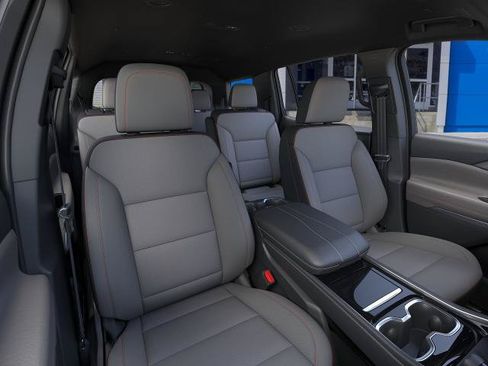 New 2026 Chevrolet Traverse LT w/ LPO, Floor Liner Package FWD image 40