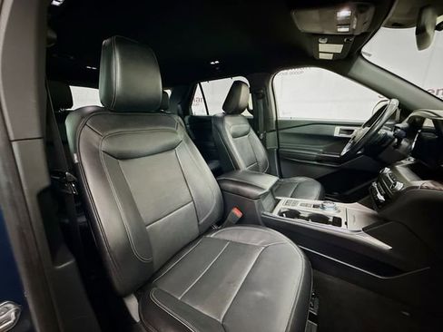 Used 2020 Ford Explorer Limited image 30