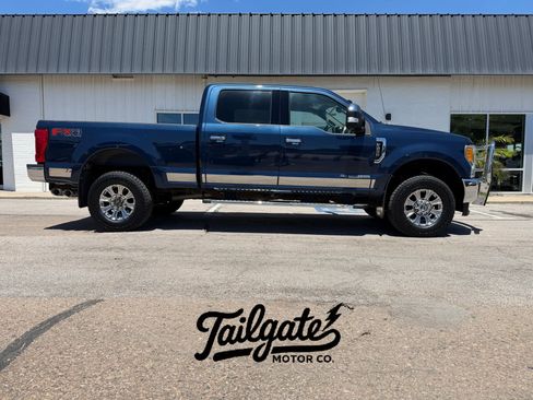 Used 2017 Ford F250 Lariat w/ Chrome Package AWD/4WD image 1