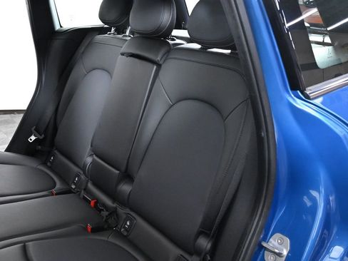 Used 2019 MINI Cooper Countryman S w/ Premium Package image 22