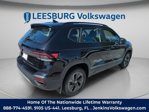 New 2026 Volkswagen Taos S image 6