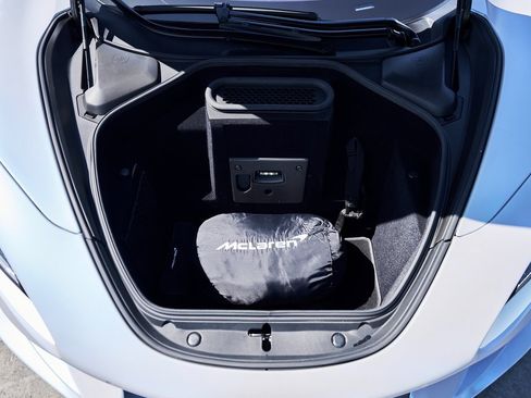 Used 2022 McLaren 765LT Base image 27