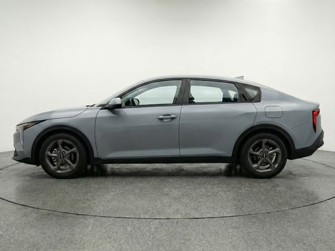 Used 2025 Kia K4 FWD image 5
