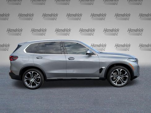 Certified 2024 BMW X5 sDrive40i w/ Parking Assistance Package image 6