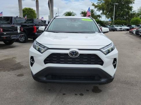 Used 2025 Toyota RAV4 XLE w/ Convenience Package FWD image 2