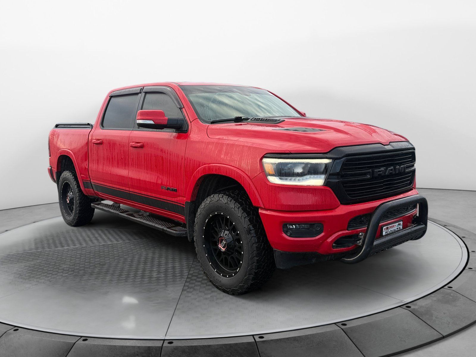 Used 2020 RAM 1500 Laramie AWD/4WD image 4