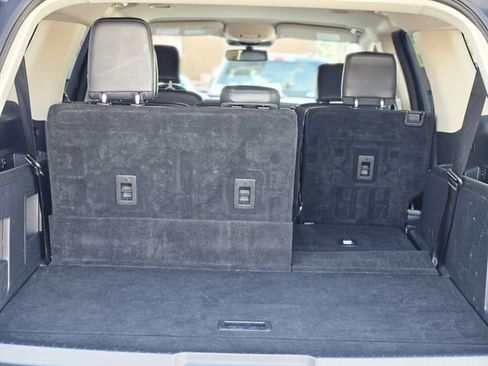 Used 2024 Ford Expedition Max XLT image 30