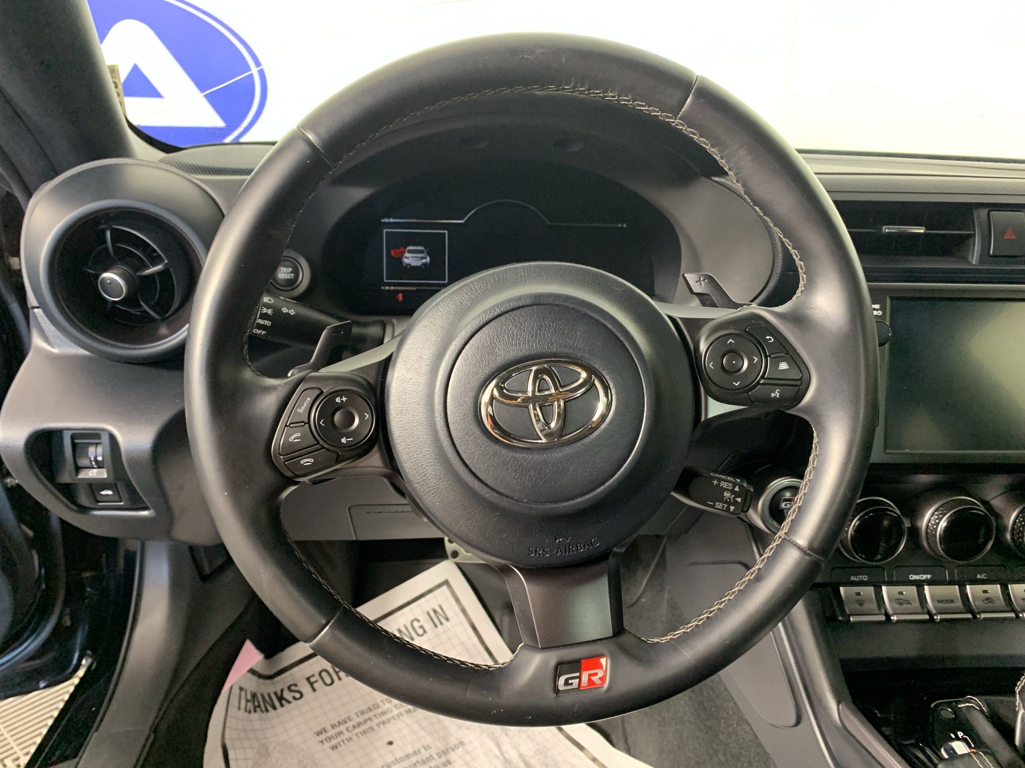 Used 2022 Toyota GR86 Premium w/ ALL Weather Mat Package (TMS) RWD image 21