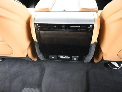 Used 2022 Jeep Grand Wagoneer Series III w/ HD Trailer Tow Package AWD/4WD image 26