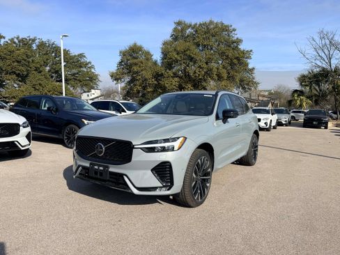 New 2026 Volvo XC60 B5 Ultra w/ Protection Package Premier image 2