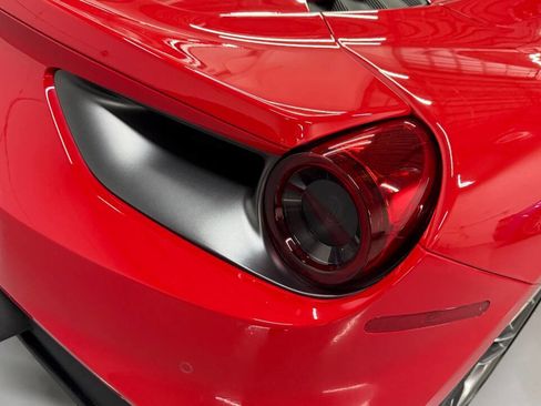 Used 2019 Ferrari 488 Spider RWD image 20