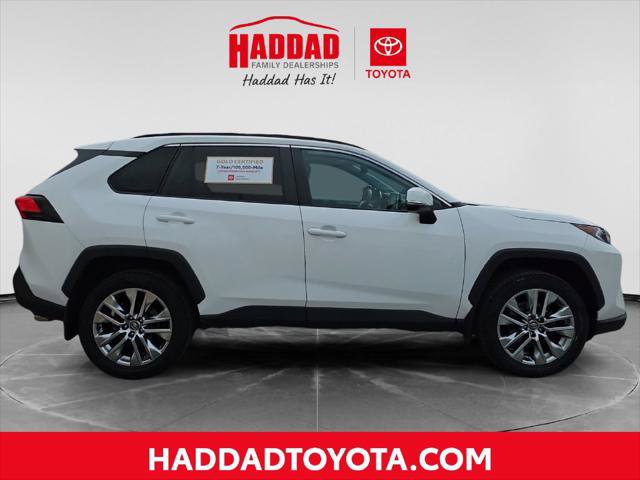Certified 2020 Toyota RAV4 XLE Premium AWD/4WD image 7