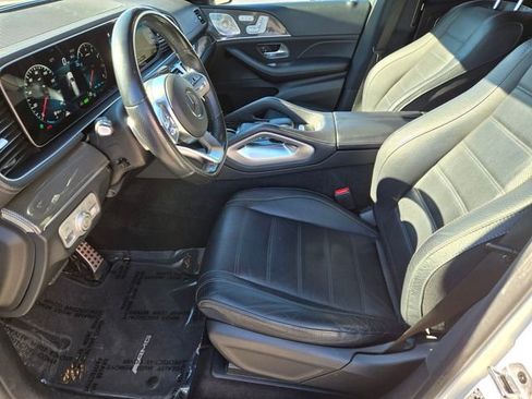 Used 2021 Mercedes-Benz GLS 580 4MATIC image 11
