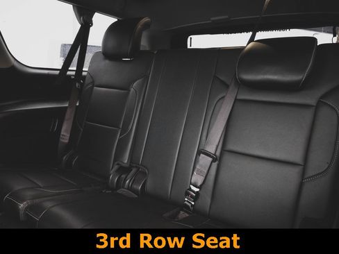 Used 2018 Chevrolet Suburban LT image 26