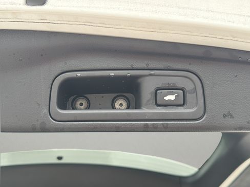 Used 2021 Honda Pilot Touring image 28