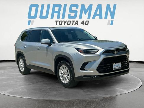 Certified 2025 Toyota Grand Highlander AWD image 1