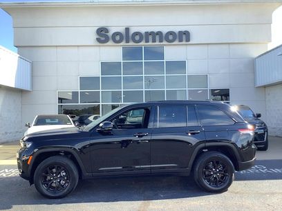 Certified 2025 Jeep Grand Cherokee Altitude