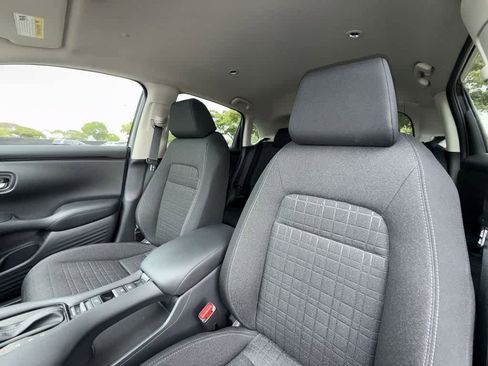 Used 2025 Honda HR-V LX image 14