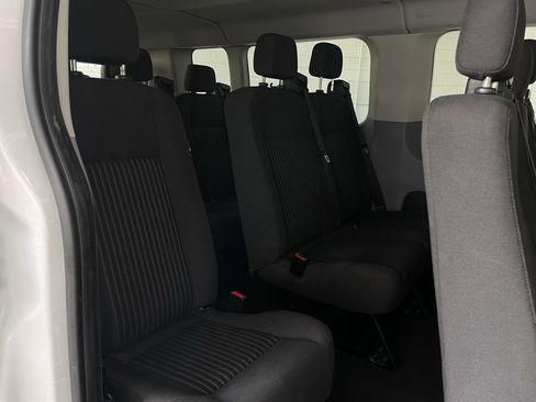 Used 2016 Ford Transit 350 XL image 18