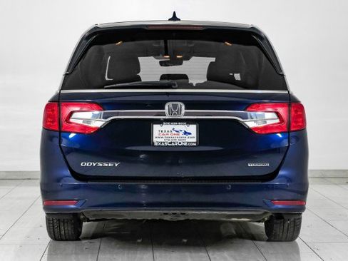Used 2018 Honda Odyssey Touring image 7