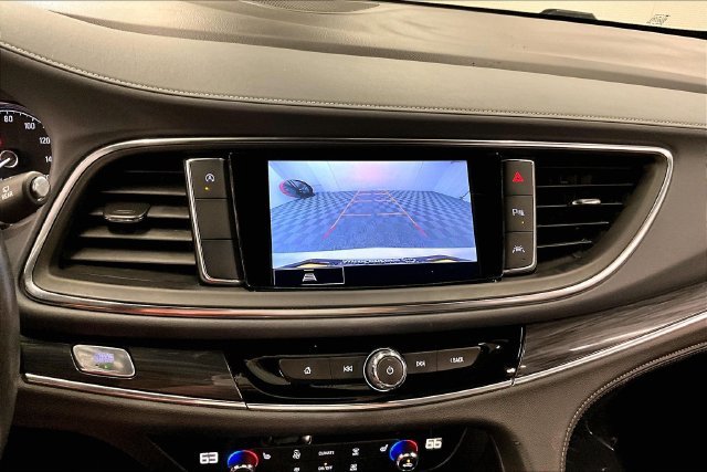 Used 2023 Buick Enclave Essence FWD image 28