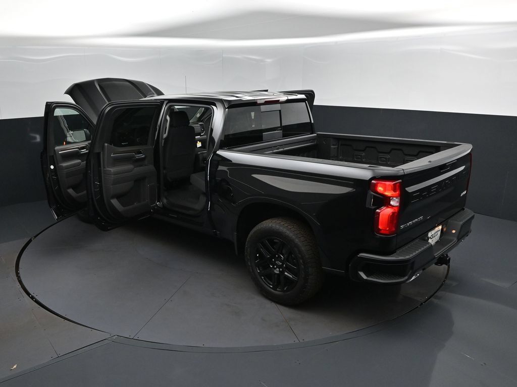 New 2026 Chevrolet Silverado 1500 RST w/ Convenience Package II AWD/4WD image 2