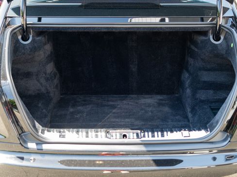 Certified 2018 Rolls-Royce Ghost RWD image 27