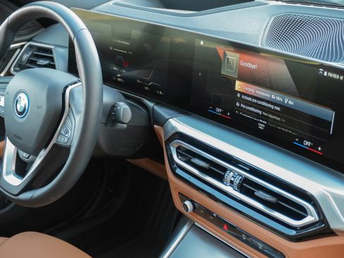 Certified 2023 BMW i4 eDrive40 w/ Premium Package image 11