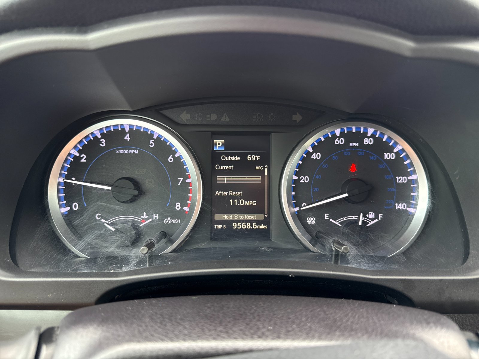 Used 2017 Toyota Highlander Plus AWD/4WD image 18