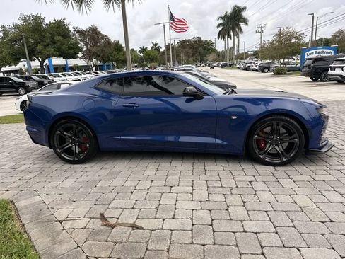 Used 2019 Chevrolet Camaro SS RWD image 14