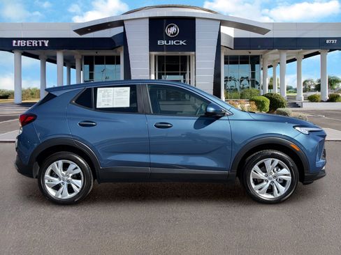 Used 2025 Buick Encore GX Preferred w/ Advanced Technology Package AWD/4WD image 3