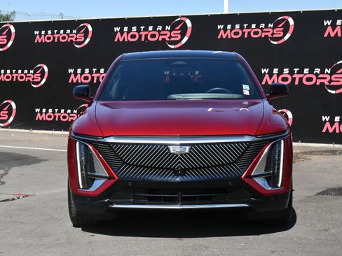 Used 2024 Cadillac Lyriq Tech w/ Driver Assist Package RWD image 2
