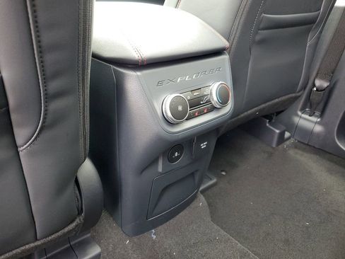 New 2026 Ford Explorer ST image 32