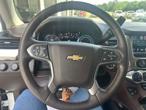 Used 2017 Chevrolet Tahoe Premier AWD/4WD image 24