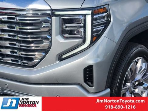 Used 2025 GMC Sierra 1500 Denali AWD/4WD image 11