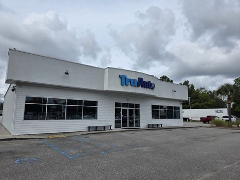 Used 2018 Chevrolet Camaro SS image 39