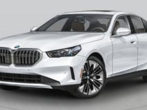 New 2027 BMW 540i xDrive AWD/4WD image 1