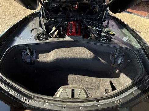 Used 2023 Chevrolet Corvette Stingray Preferred Cpe w/ Z51 Performance Package RWD image 23