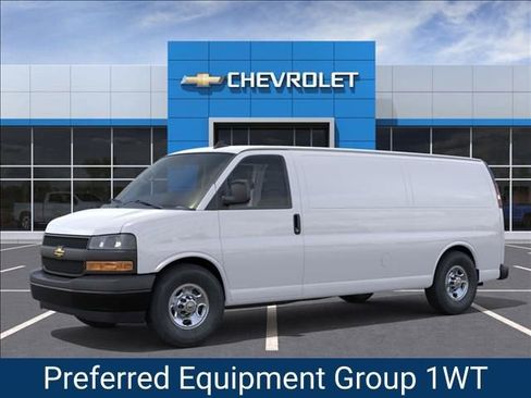 New 2026 Chevrolet Express 2500 Extended image 2