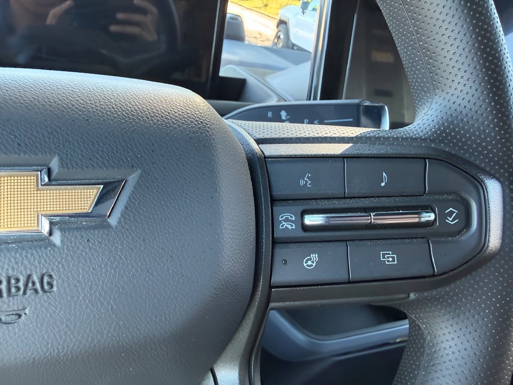Used 2025 Chevrolet Brightdrop 400 w/ Battery Pack, Max Range AWD/4WD image 15