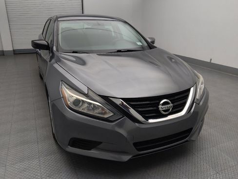 Used 2018 Nissan Altima 2.5 S w/ S Convenience Package FWD image 14
