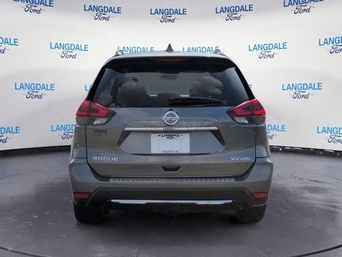 Used 2019 Nissan Rogue SV w/ Sun & Sound Touring Package AWD/4WD image 8